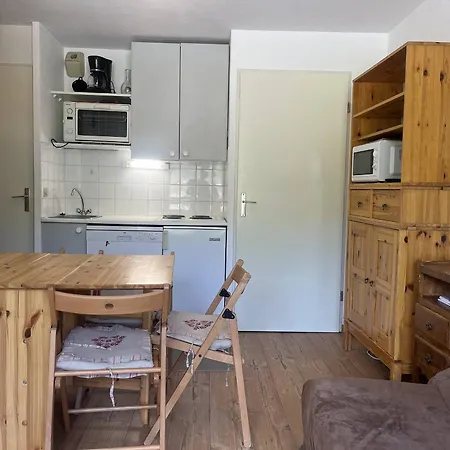 Plagne Soleil: 2 Pieces Avec Balcon, Acces Direct Pistes, Centre Proche Commerces - Fr-1-351-14 * لا بلاني